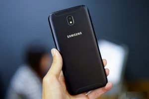 Samsung J7 Pro bi do cam ng
